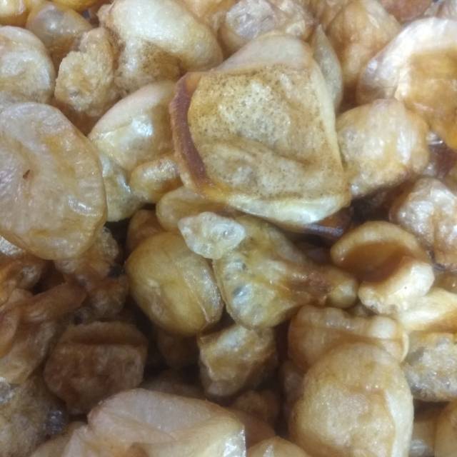 

Kerupuk kulit