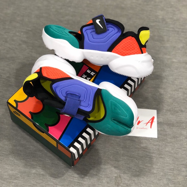 SEPATU NIKE AIR AQUA RIFT MULTICOLOR