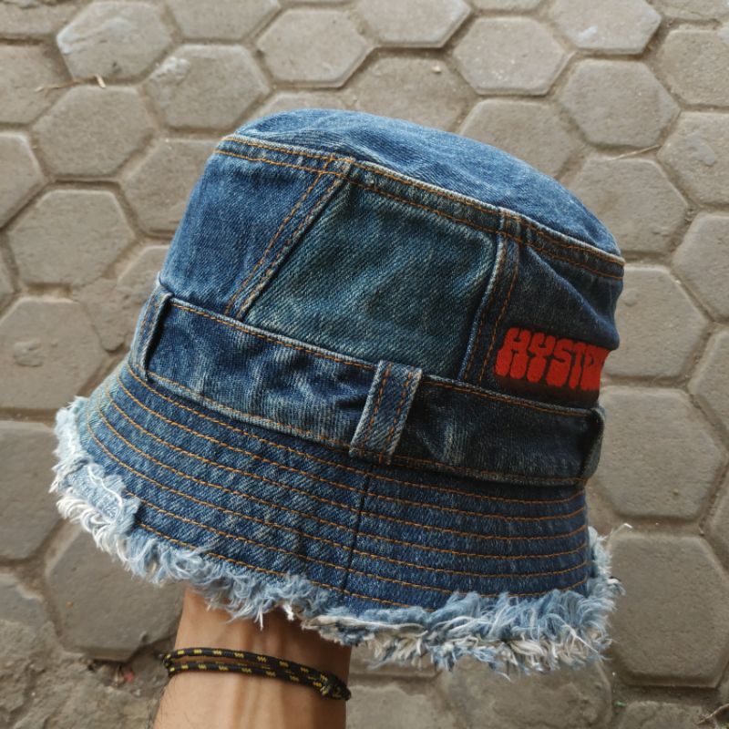 topi bucket hat hysteric glamour denim