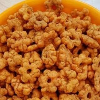 

RIBUT SNACK KERIPIK 1KG