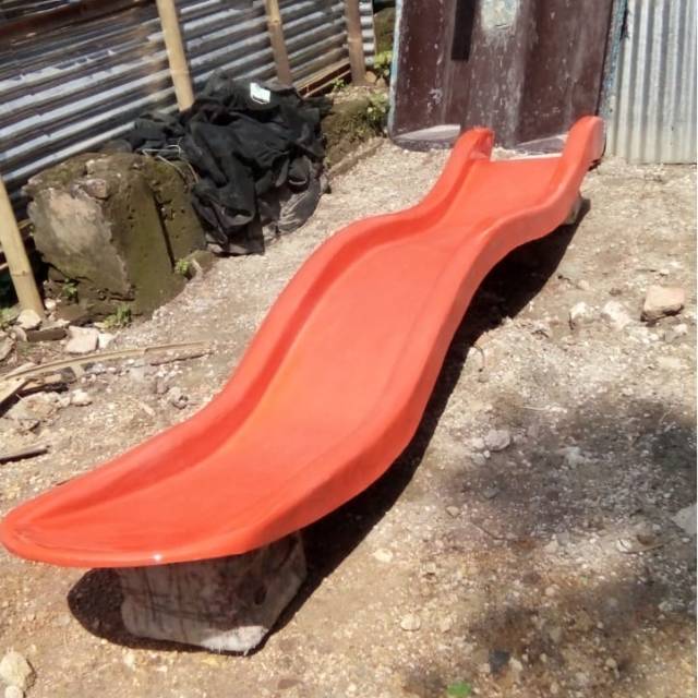 Perosotan gelombang fiberglass