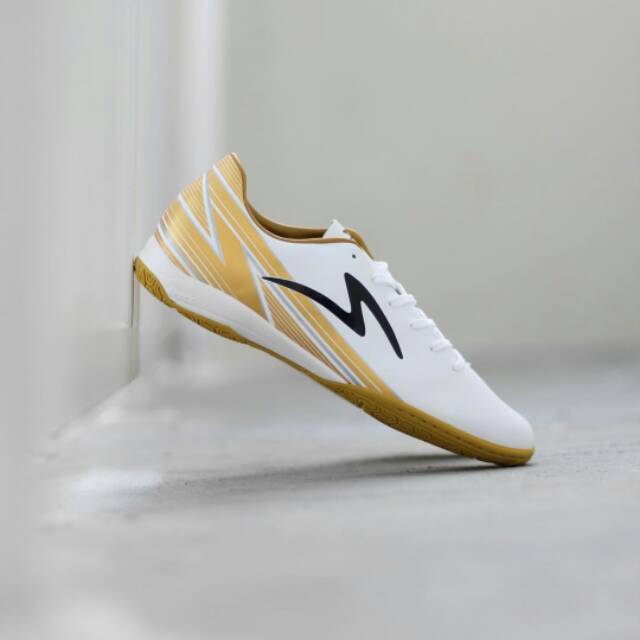SEPATU FUTSAL SPECS ACCELERATOR LIGHTSPEED 20 IN