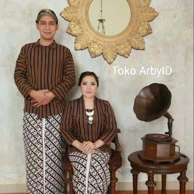 Baju Surjan + Kebaya+ Jarik Bonus Blangkon/ Couple Surjan Komplit