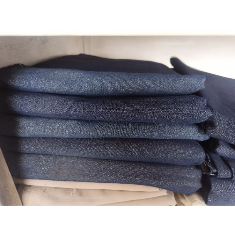 PESANAN KAIN JEANS KILOAN
