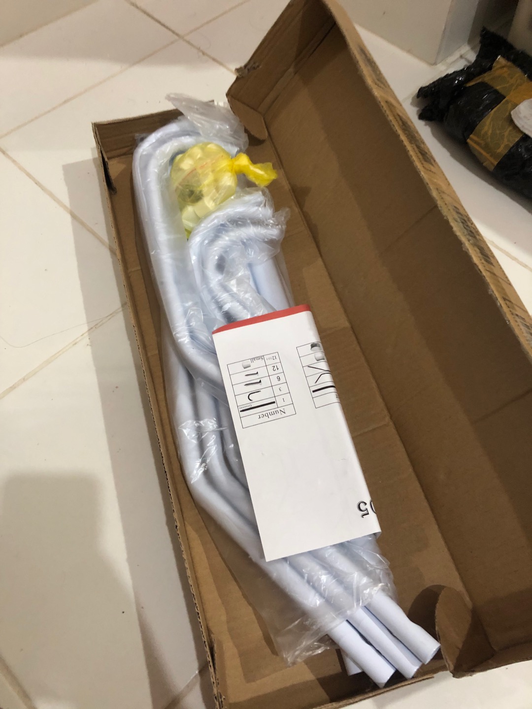 Multifunction Stand Hanger / Standing Hanger / Tiang Gantungan Baju, Tas Atau Topi