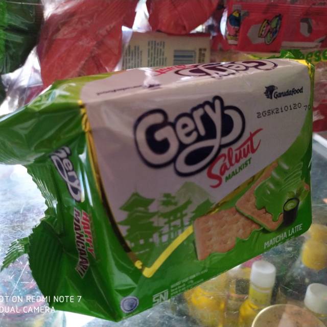 

GERY SALUUT MATCHA 110gr