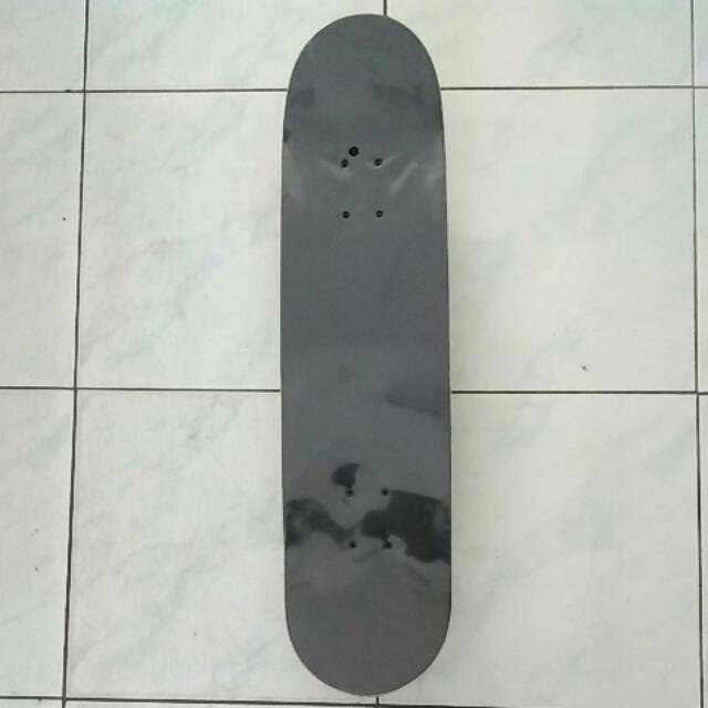 Skeatboard dewasa maple hitam Roda bening