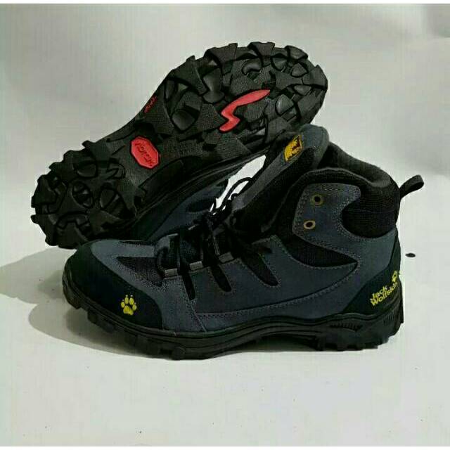 Sepatu Gunung Murah - Sepatu Hiking Pria Jack Wolfskin