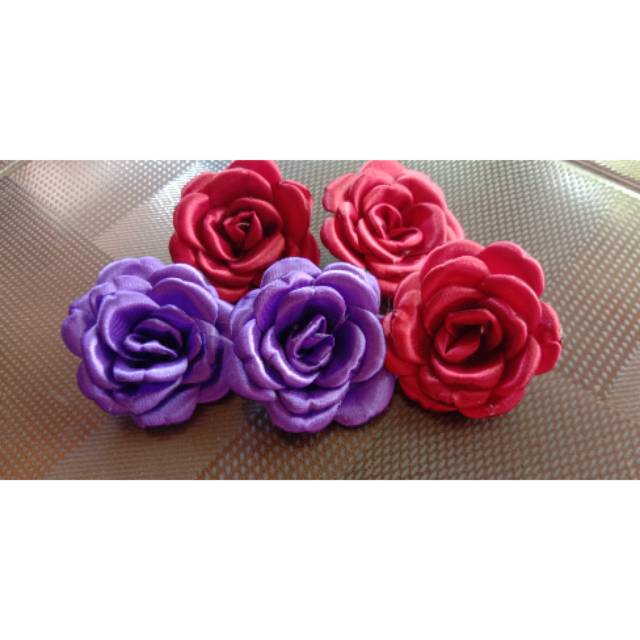 

Gardenia flower/bunga pita satin