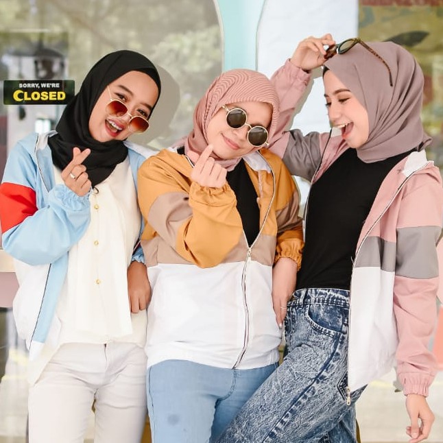 Pro Collection - Mike Jaket - Jaket Parasut Wanita