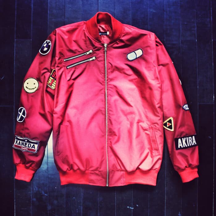 Jaket Akira