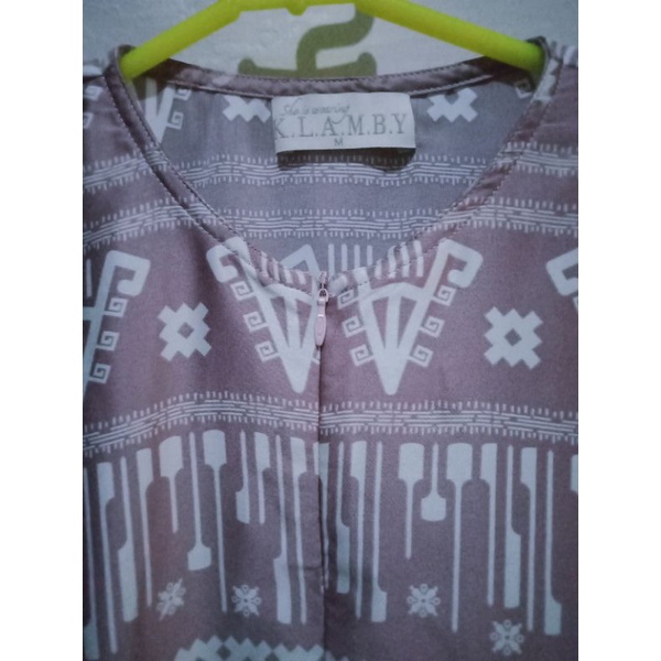 dress wearing klamby