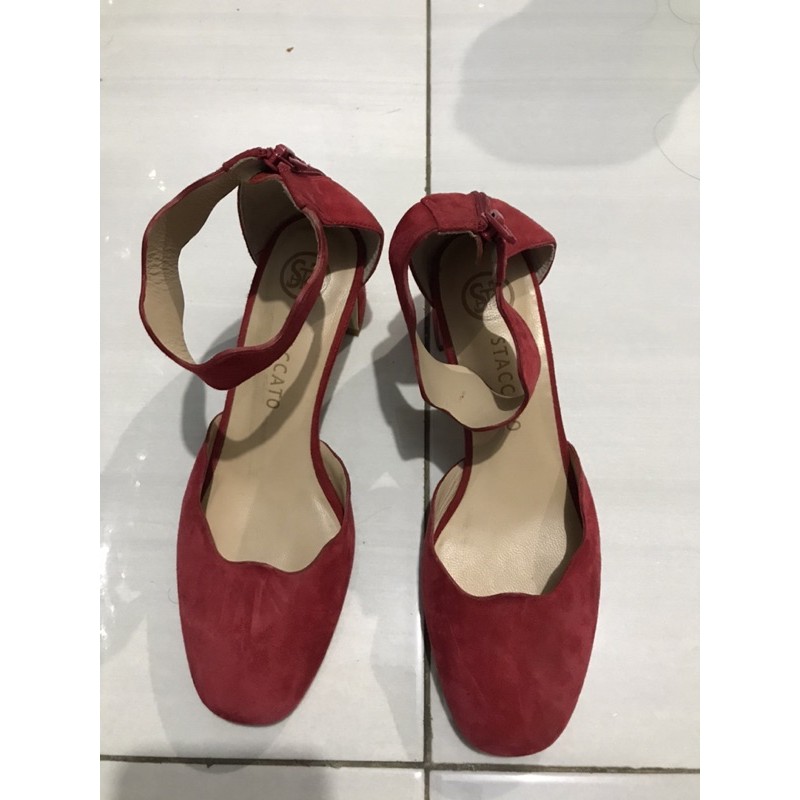 staccato preloved