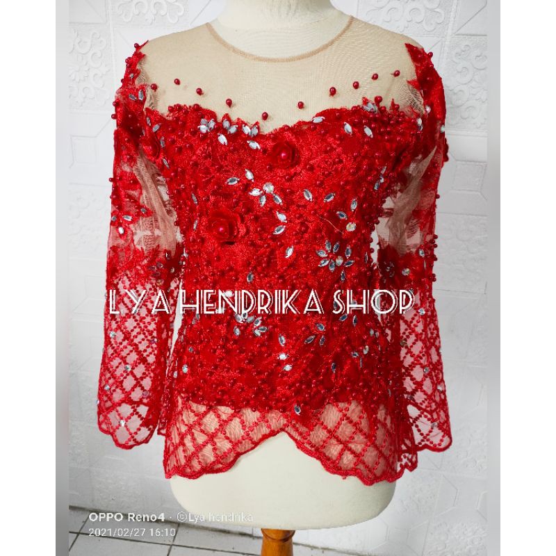 Kebaya pengantin payet