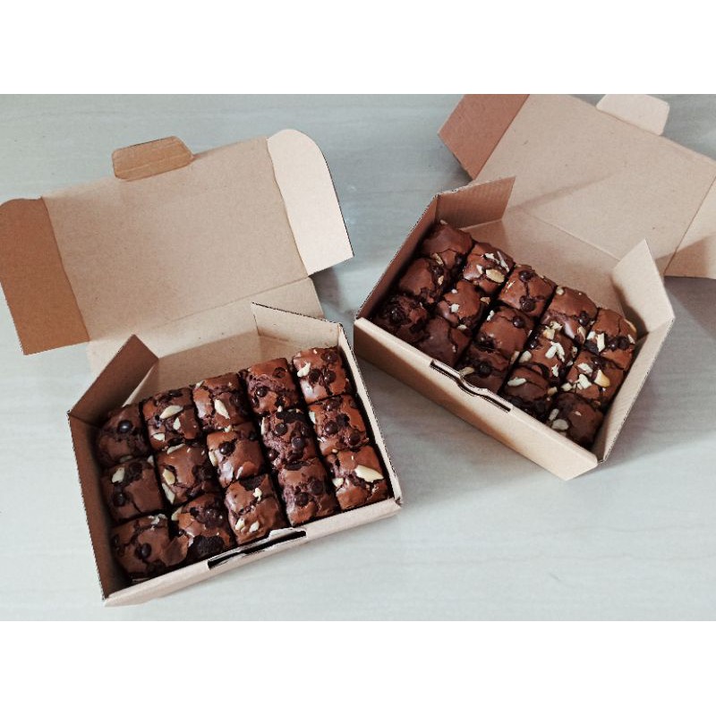 

FUDGY BROWNIES / BROWNIES PANGGANG FUDGY