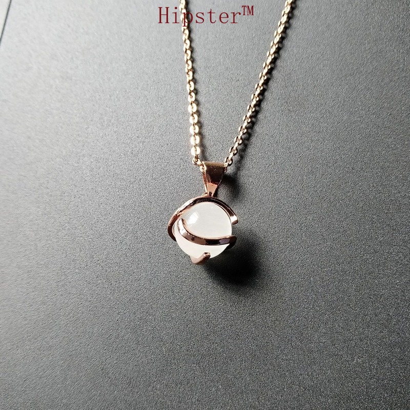 Korean Style Ins Style Vintage Natural White Gemstone Pendant Fashion Temperament Rose Gold Clavicle Chain