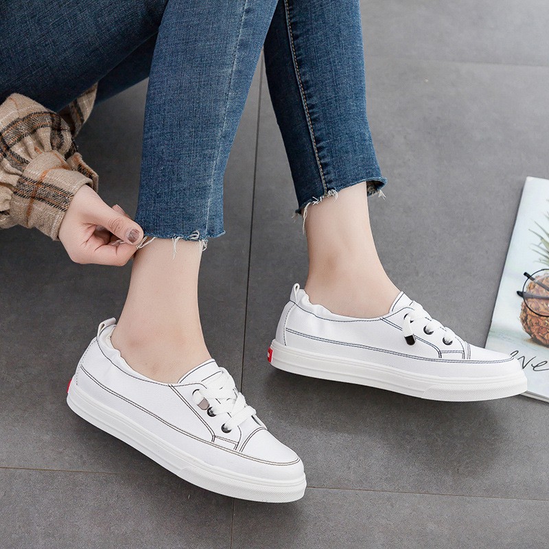 Sepatu Putih Wanita Import-slip On Fashion kasual