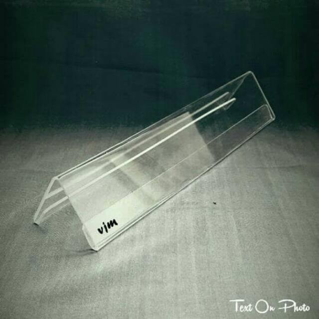 

Acrylic Name Tag 5x25