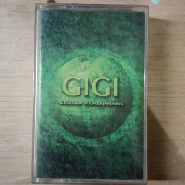 KASET PITA GIGI ALBUM RAIHLAH KEMENANGAN