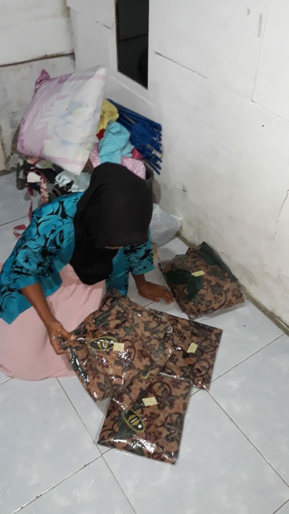 Maura Couple - Sania Ruffle Batik Couple Jumbo Ori Ndoro Jowi Dnt Garansi Termurah Shopee - Solo