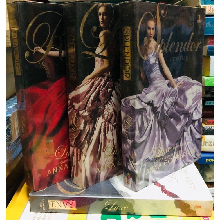paket 4 novel. Anna Godbersen. Luxe, Rumors, Envy, Splender.
