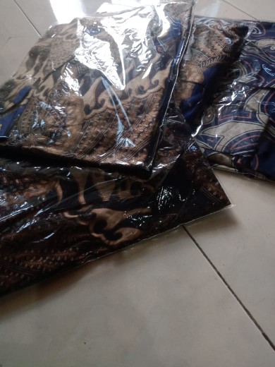 Atasan Batik Sutra Pria Lengan Panjang Kenongo Hem Padi Pekalongan M L Xl