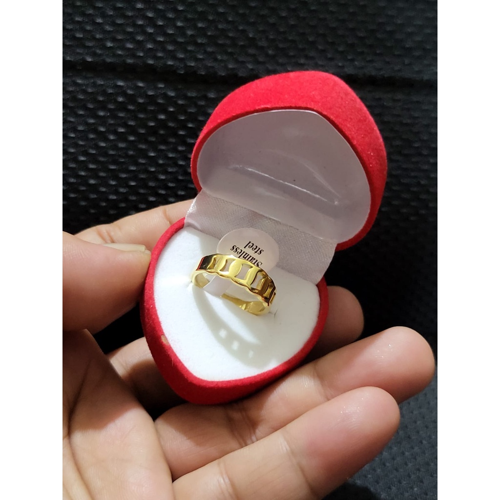 Cincin Titanium Motif Batik Terlaris  Dan Free Box Cincin Model Love Berlapis Emas 24K Polos