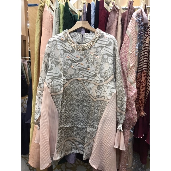 Lyla blouse sarah the label