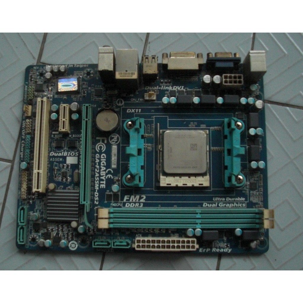 AMD A4 5300 plus Mobo Gigabyte Fm f2A55m DS2