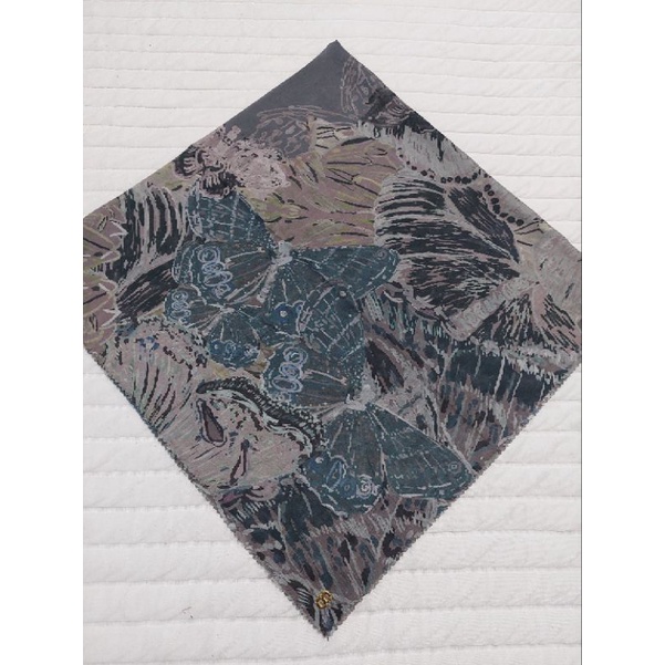 Preloved buttonscarves, farsha series (stone)