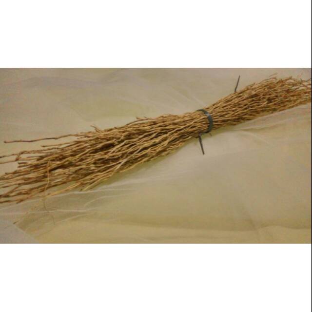 Akar wangi super 50gram / akar wangi