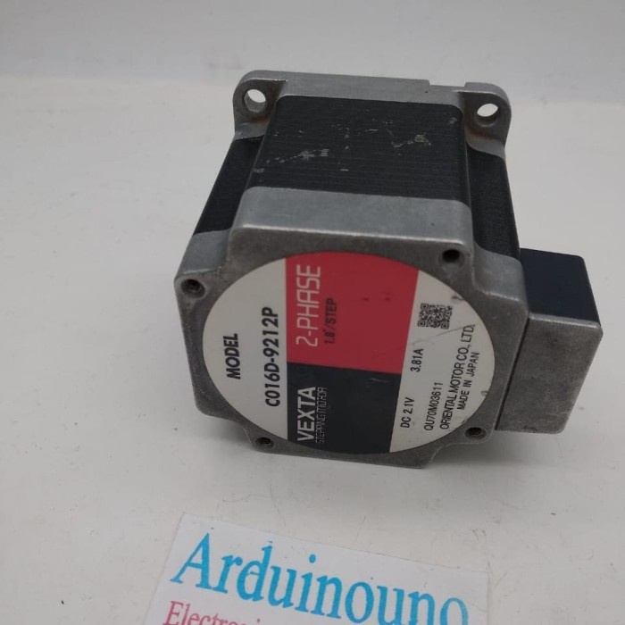 Vexta Nema23 Stepper Motor 1.8 Deg 3.81A C016D-9212P Nema 23 Japan