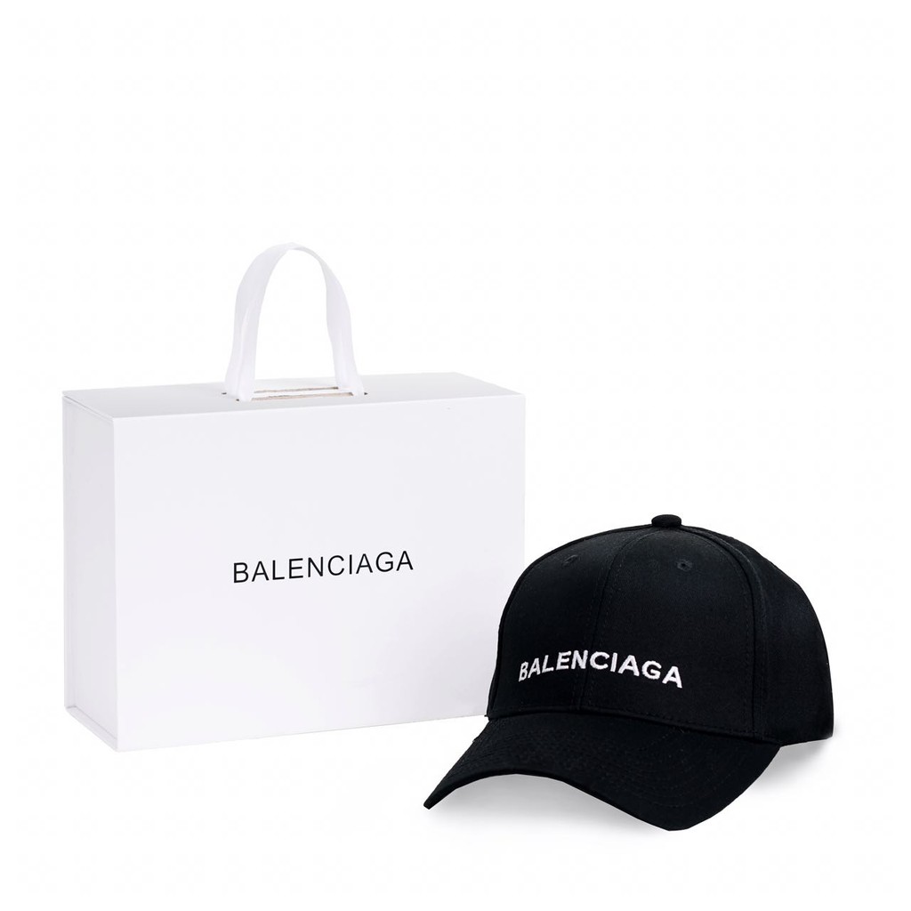 balenciagas triple white