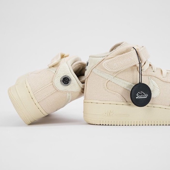 Air Force 1 Mid Stussy Fossil