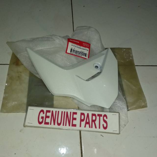 Tutup Spakbor Cover Finder Kanan Blade Lama Putih 61310-Kwb-640Pfw Ori Ahm