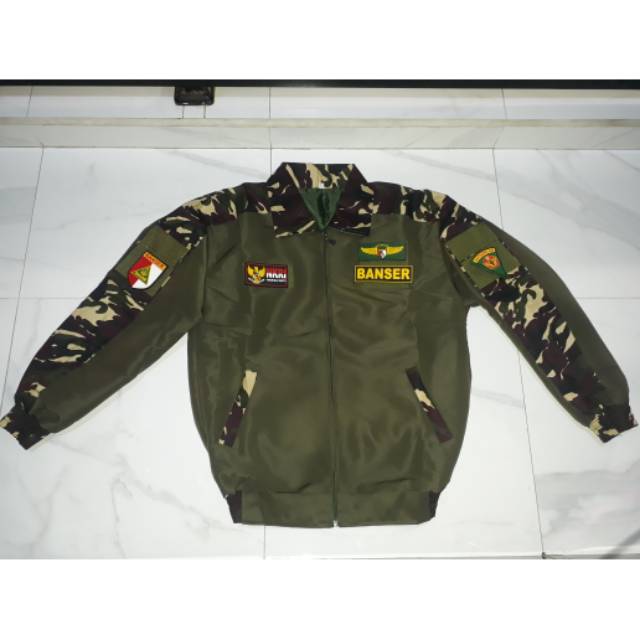 JAKET BOOMBER BANSER KOMBINASI