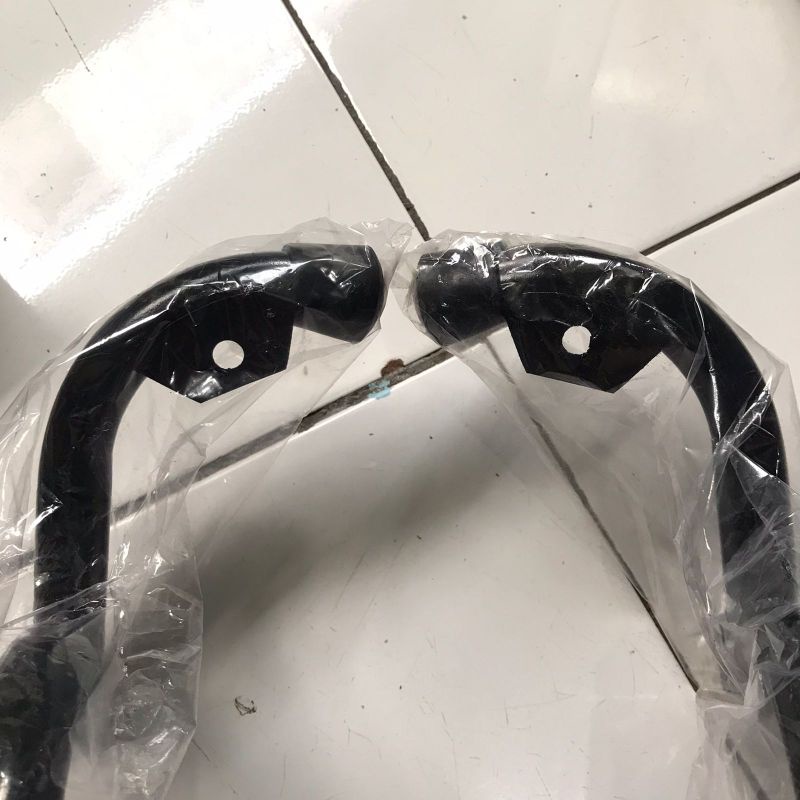 Crashbar Tubular ADV 160 Pelindung Body ADV 160 Dudukan Lampu Tembak ADV 160