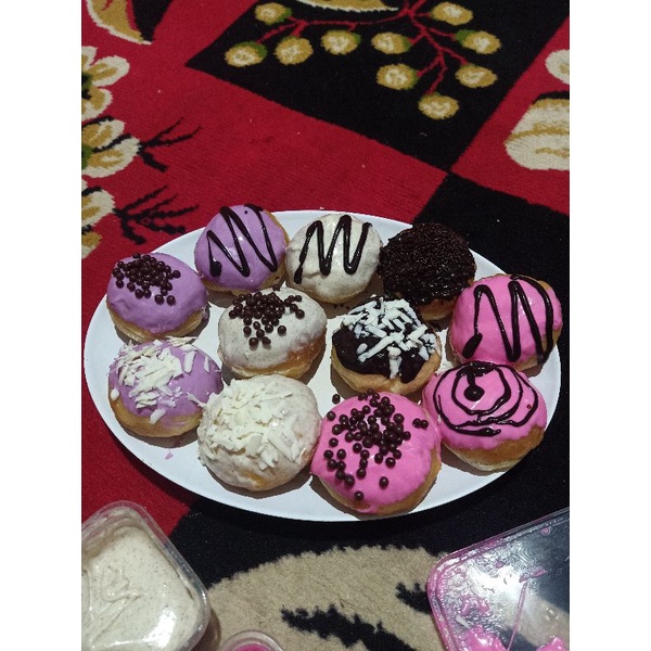 

donat aneka toping