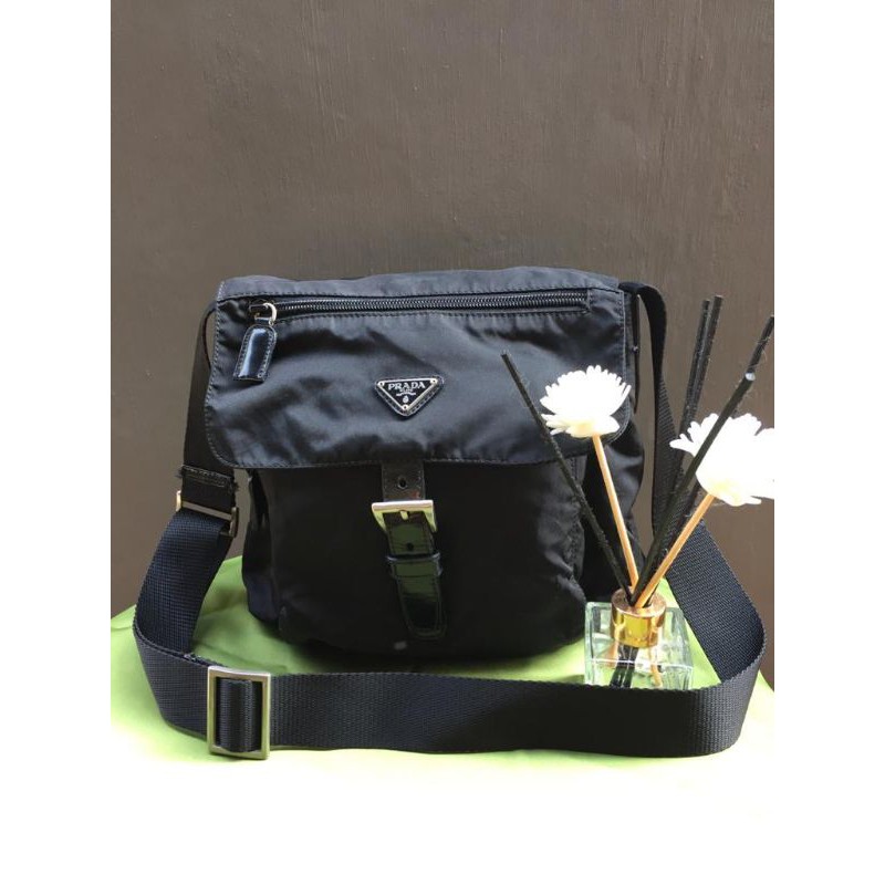 preloved Prada Sling Bag