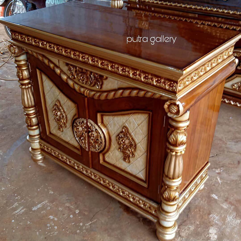 Bufet Meja TV Ukir Tambang Full Kayu Jati Jepara Panjang 100 Cm