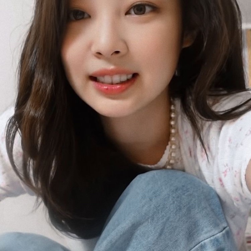 PC PHOTOCARD JENNIE BUTTERFLY KUPU KUPU POB THE ALBUM [BOOKED]