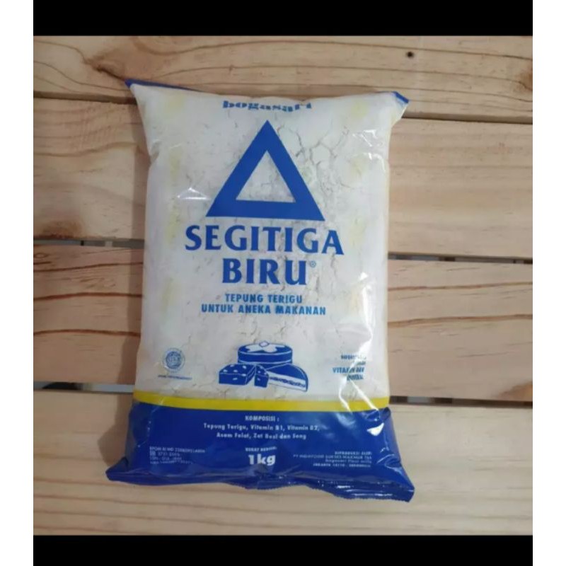

TEPUNG TERIGU SEGITIGA BIRU 1KG