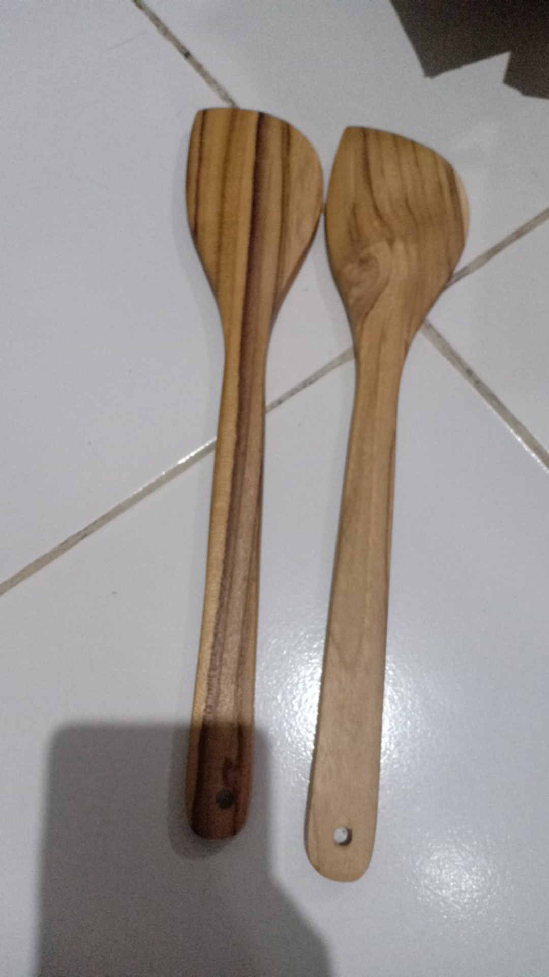 Kibera | Spatula Kayu