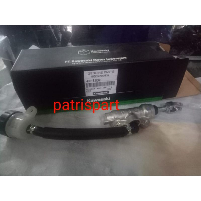 Master Cilynder rem belalakang master rem belakang  ninja RR original kawasaki