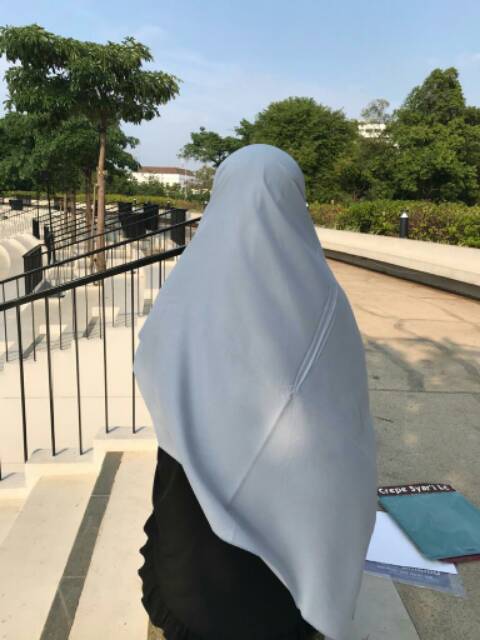 Jilbab Voal Miracle Polos jumbo/jilbab 130x130 lasercut/Jilbab Jumbo Syar'i
