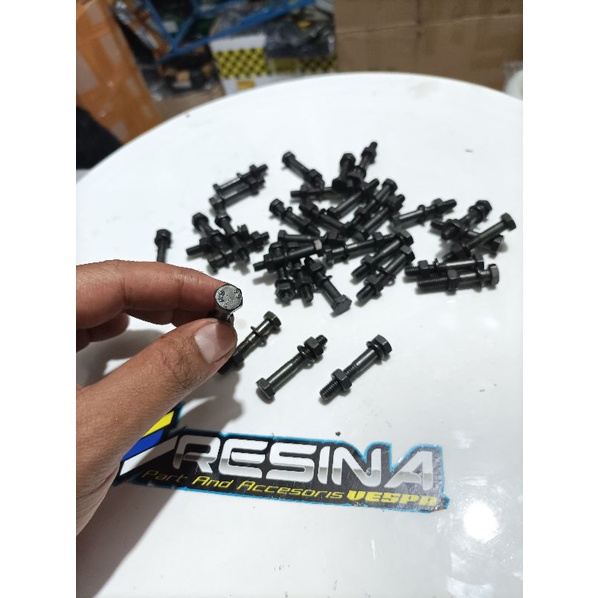 baut standar tengah vespa super sprint px excel model lobo original