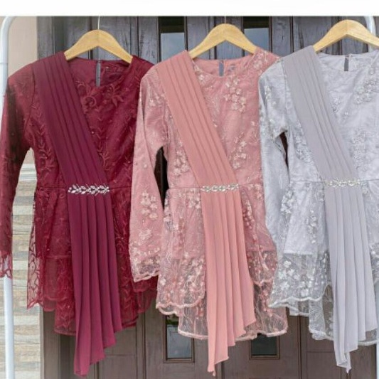 ATASAN KEBAYA TUNIK / TUNIK TULLE / KEBAYA MODERN AURORA SELENDANG-ATASAN MAROON
