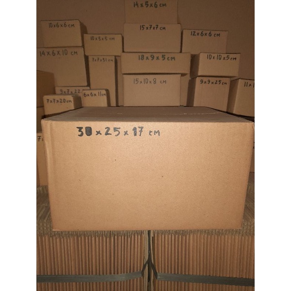 

Kardus 30x25x17 cm baru polos luar dalam
