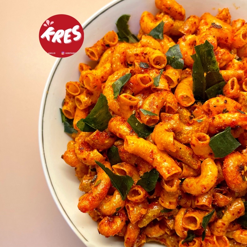 

Makaroni Pedas Cikur Daun Jeruk PREMIUM renyah KRES