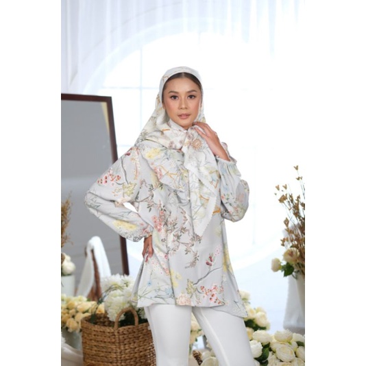 Radwah - Dhuha Scarf - Jilbab Segi Empat